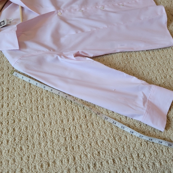 Anne Klein fitted button down shirt - "The Easy Care Shirt" - Picture 8 of 10